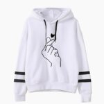 32035-1 Sudadera con capucha Heart Finger de BTS (2)