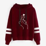 32035-2 Sudadera con capucha Heart Finger de BTS (3)