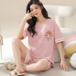 39835-5 Set de Pijama Corto K-Pop - Elegancia y Comodidad (6)