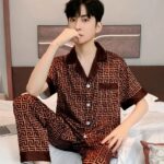 Pijama Coreano Marrón para Hombre | KPOP STORE (2)