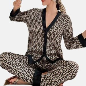 Pijama Oficial Mujer Koreano - Elegancia y Comodidad