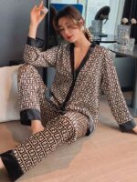 Pijama Oficial Mujer Koreano - Elegancia y Comodidad (5)