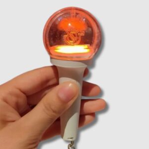 Llavero Lightstick IVE Oficial (2)