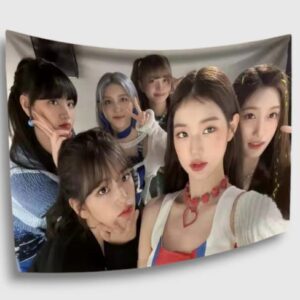 Póster Oficial IVE - KPOP
