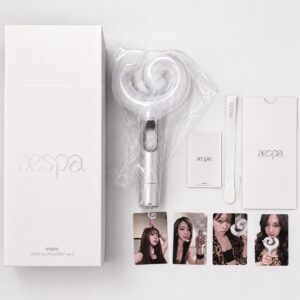 Lightstick Oficial aespa FANLIGHT Ver.2 - caja y contenido