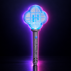 Lightstick HUNTR/X Hasbro iluminado en azul