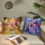Fundas cojín KPop Demon Hunters decoración sofá salón