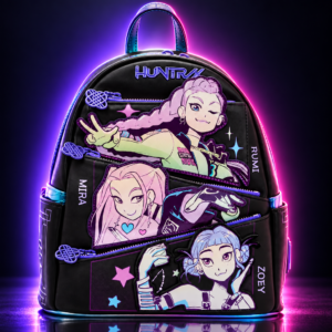 Mini mochila Loungefly negra de HUNTR/X con Rumi, Mira y Zoey