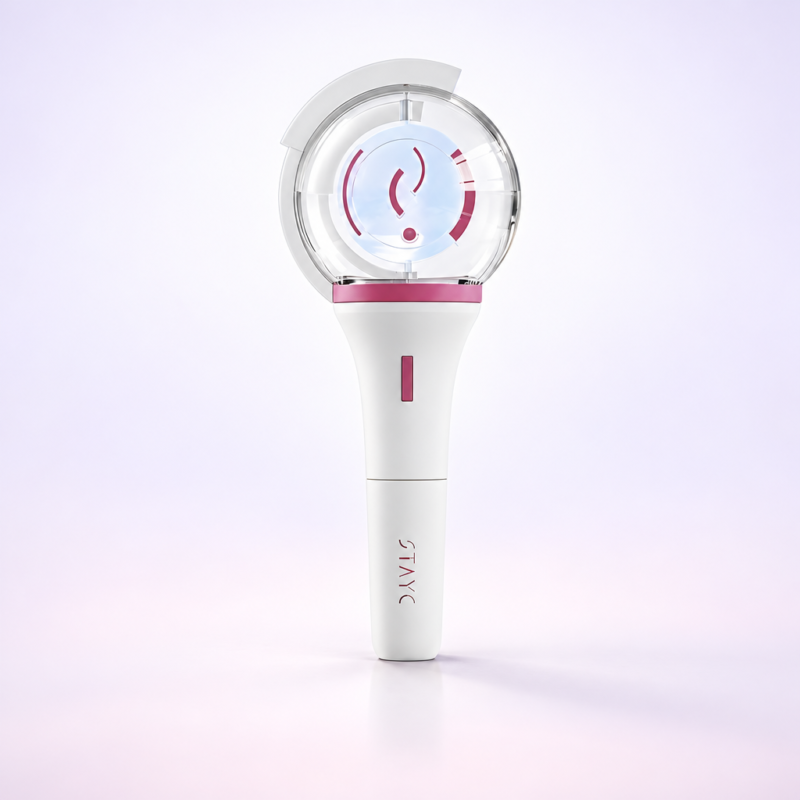 Lightstick blanco con cabezal circular transparente y logo rosa, STAYC